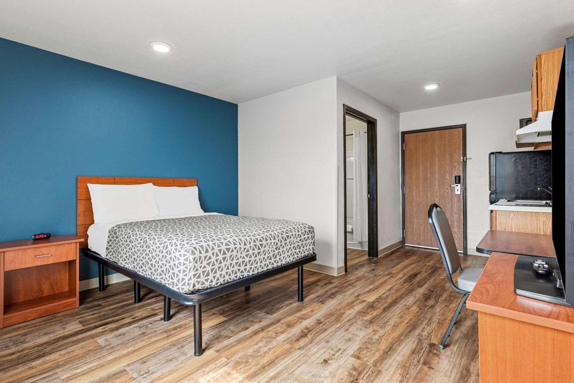 Woodspring Suites Tulsa Eksteriør billede