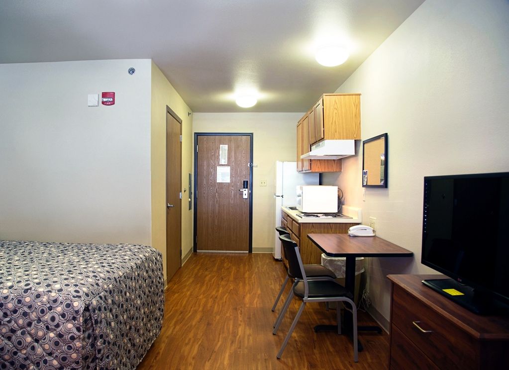 Woodspring Suites Tulsa Værelse billede